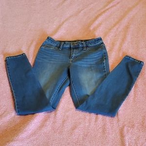 Universal Thread High Rise Jegging - Size 4